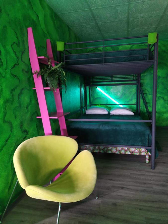Vieux-FerretteStudio Dans Le Batiment Industriel De La Micro-Brasserie Radwulf公寓 外观 照片